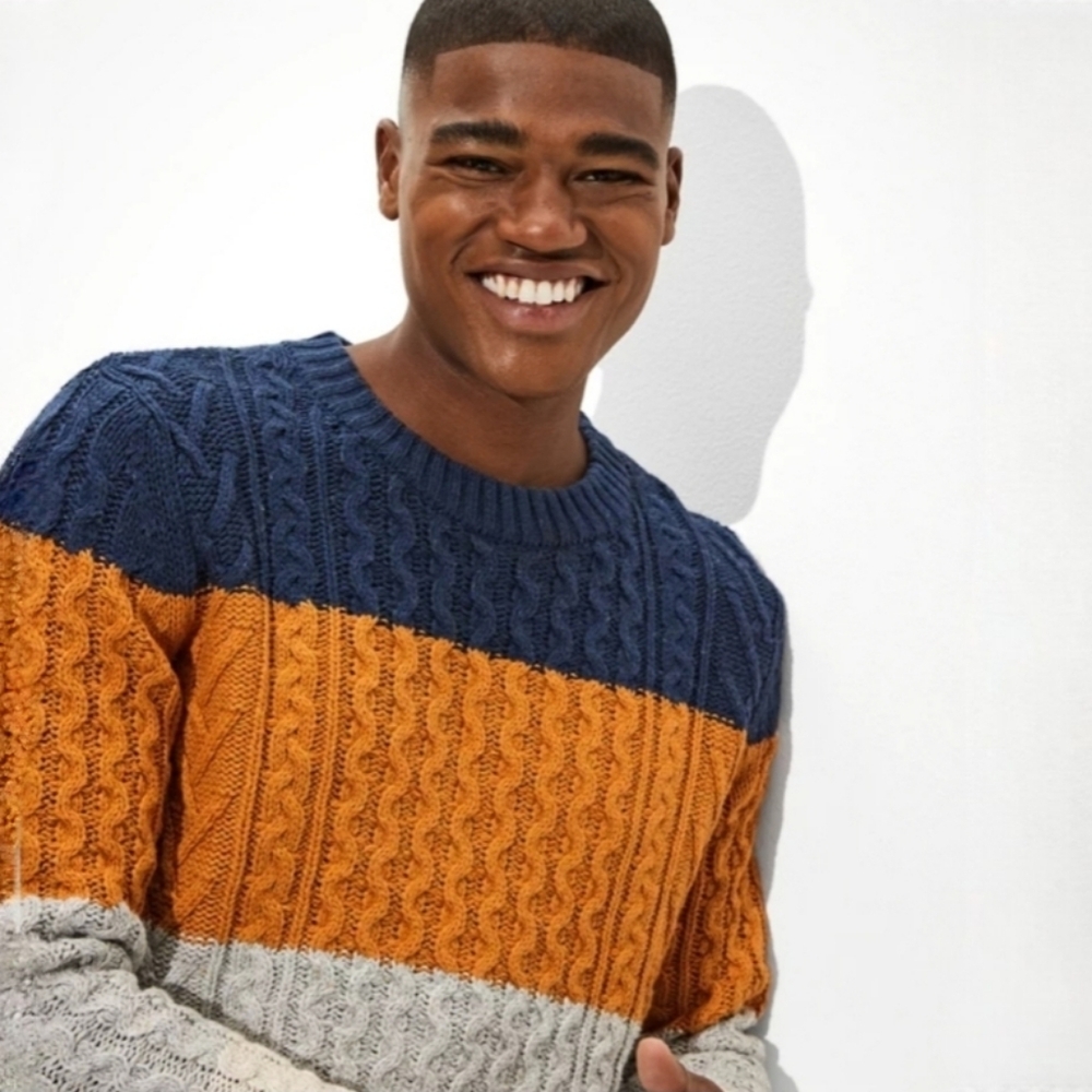 AE Super Soft Color-Block Crew Neck Sweater Men's Size XL - Picture 2 of 12